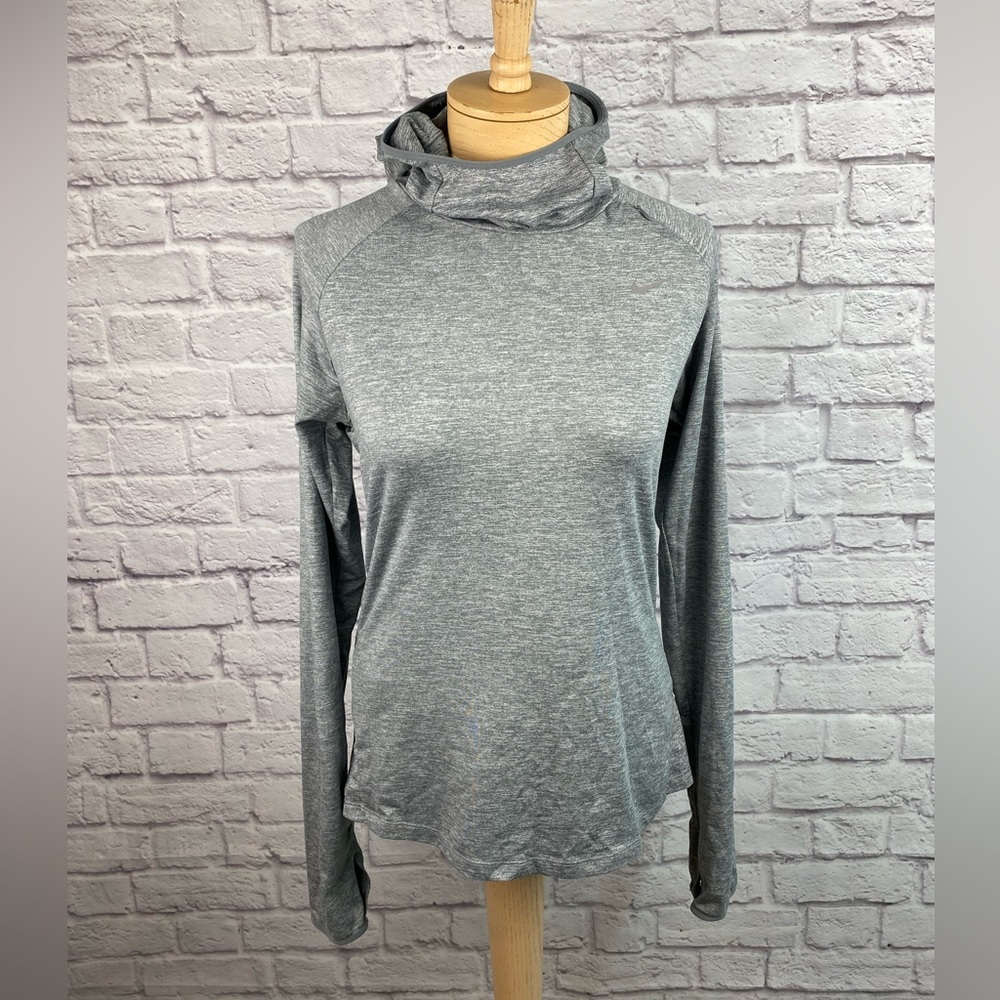 Nike Fit Running Base Layer Size M - image 1